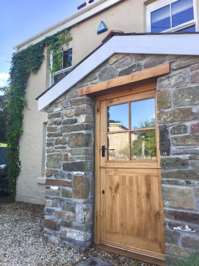Efail Y Garn Bed & Breakfast Swansea Luaran gambar