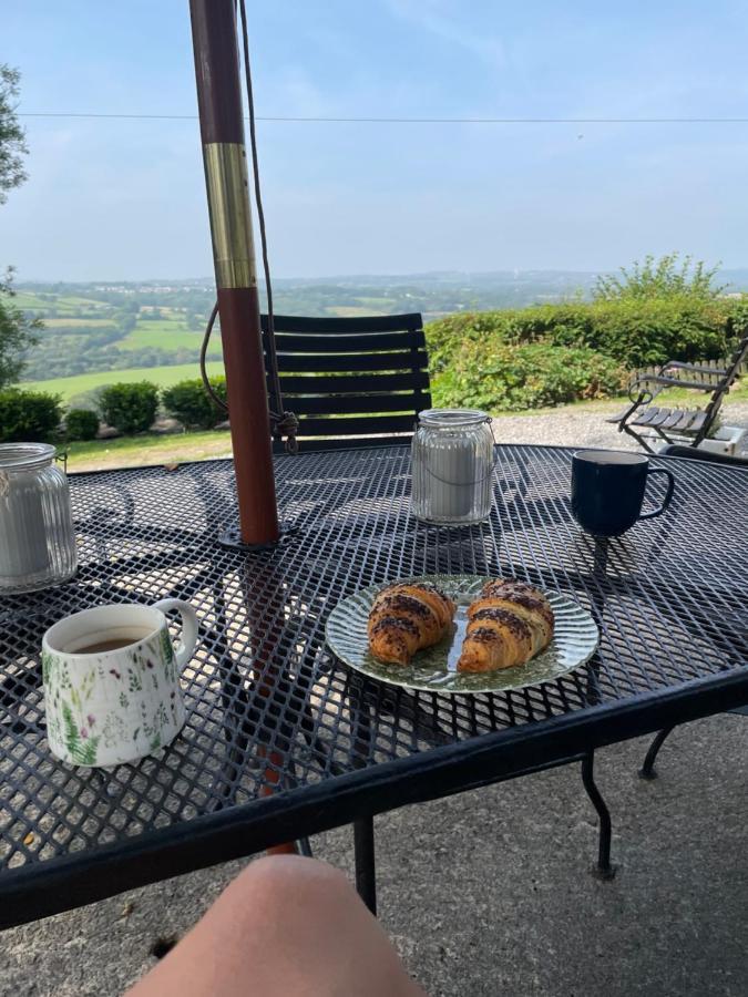 Efail Y Garn Bed & Breakfast Swansea Luaran gambar